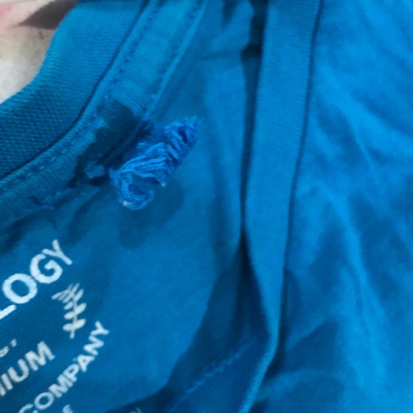 Urbanology blue tshirt with grass geometry pattern - Picture 4 of 4